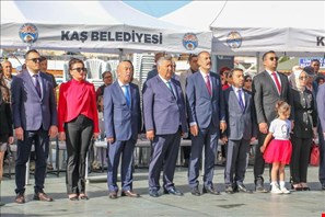 Kaş’ta 23 Nisan Ulusal Egemenlik ve Çocuk Bayramı törenle kutlandı